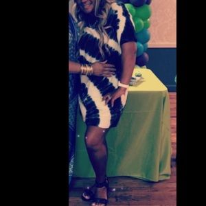 Design Lab Tie Dyed T-shirt Dress 💙